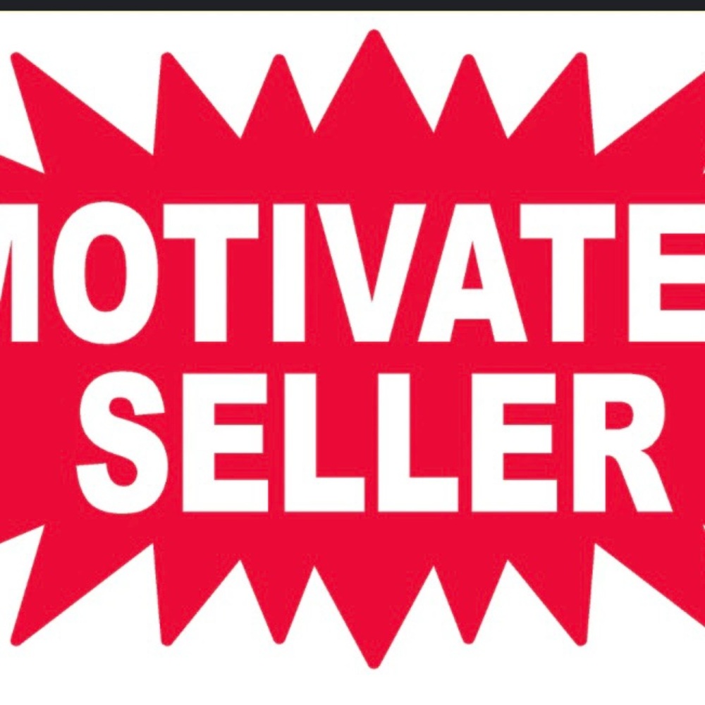 🛍️MAKE AN OFFER!🛍️Reasonable offers accepted! Very motivated to SELL!